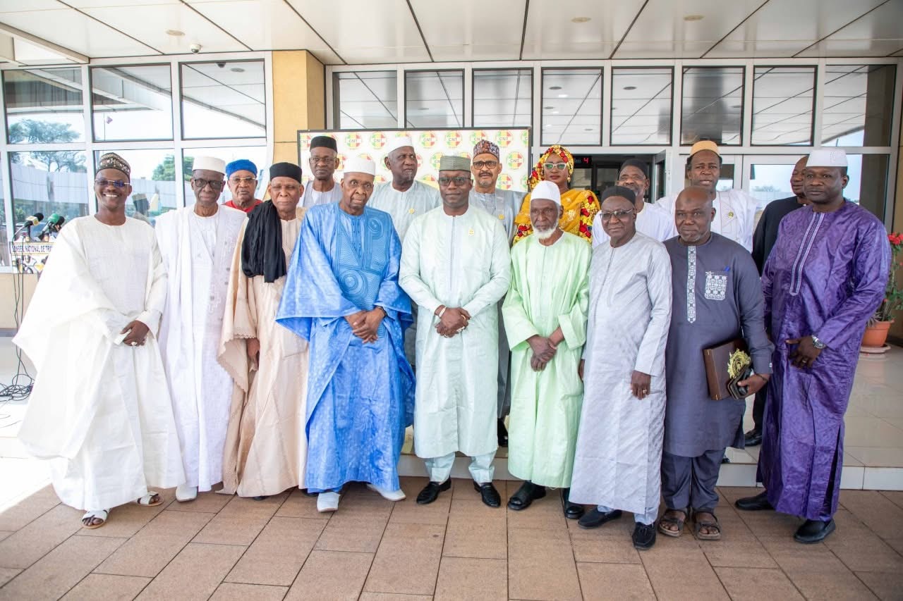AUDIENCES AU CNT  : Le Président Malick Diaw reçoit les Familles Fondatrices de Bamako